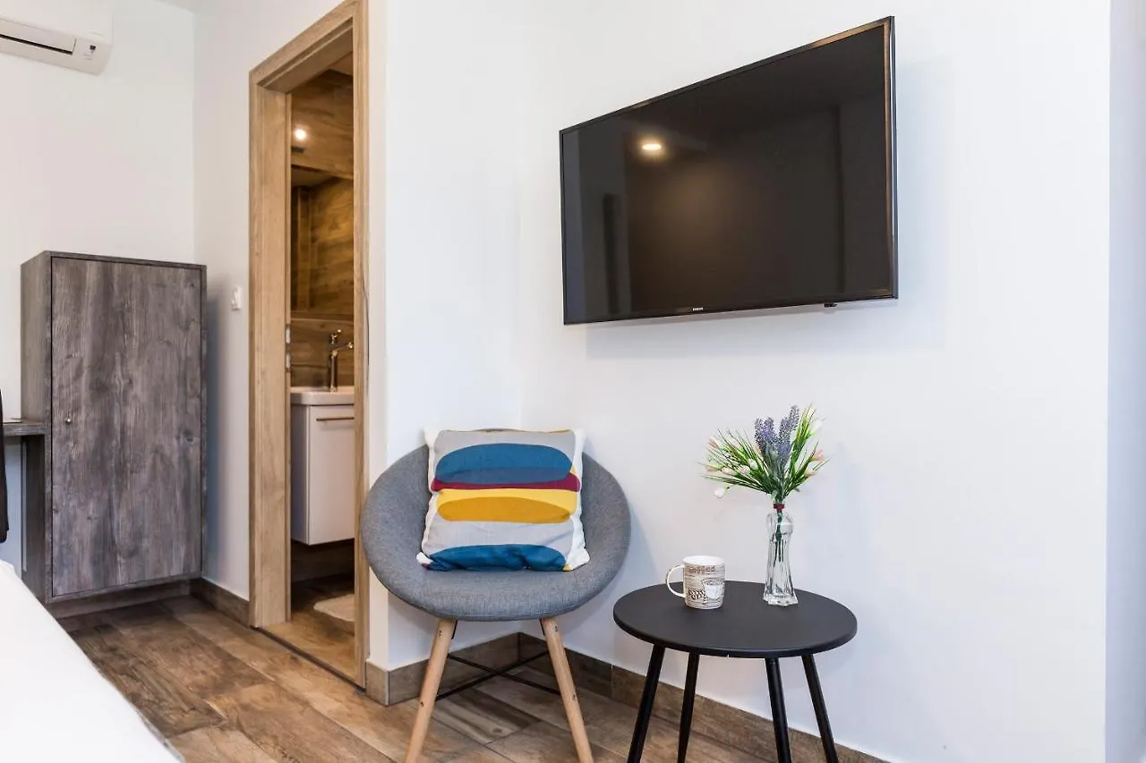 Apinelo Tower Rooms Split 4*,  Croatia