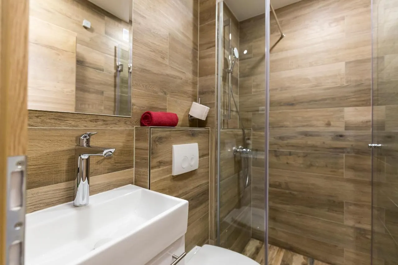 Apinelo Tower Rooms Split Croatia