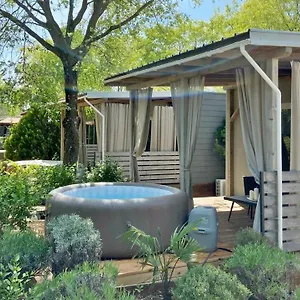 Ferienpark Boutique Mobile Homes Ulikarovinj (adults Only) ****
