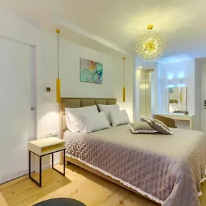 Bed & Breakfast Irini Luxury, Split
